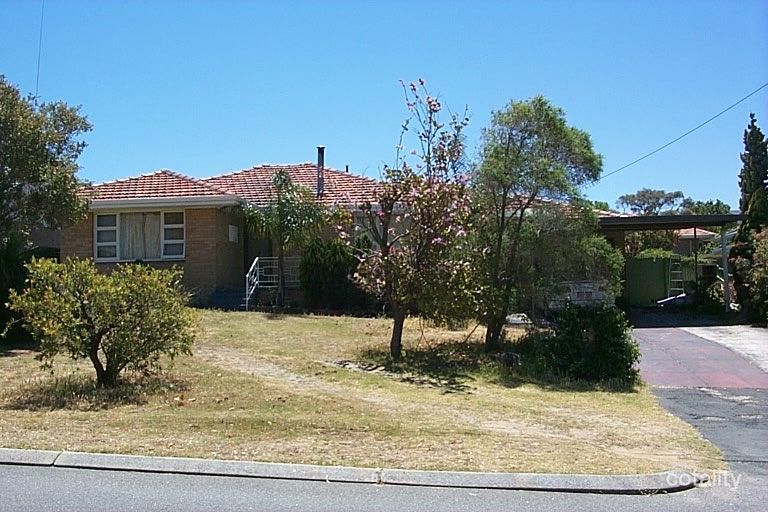 32 Camden St, Wembley Downs, WA 6019