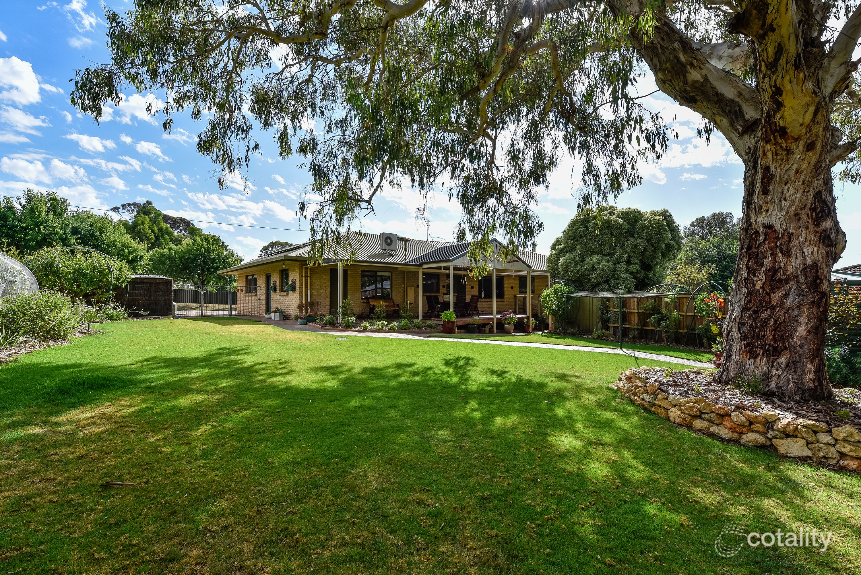 1 Clover Cres, Naracoorte, SA 5271