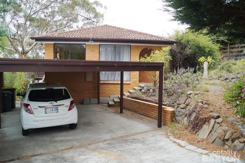 10 Ord Ct, Mount Nelson, TAS 7007