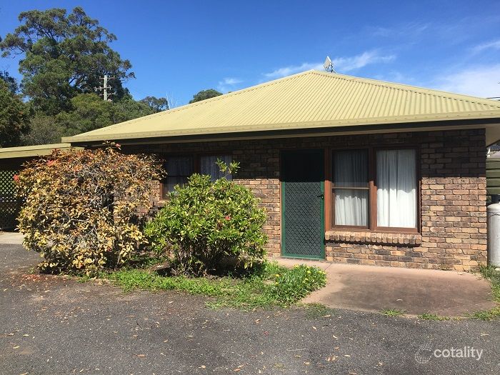 69 Yarragee Rd, Moruya, NSW 2537
