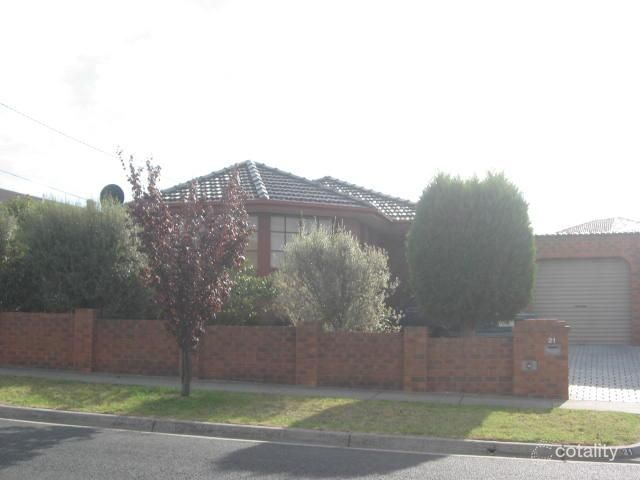 21 Mckeon Cct, Dandenong North, VIC 3175