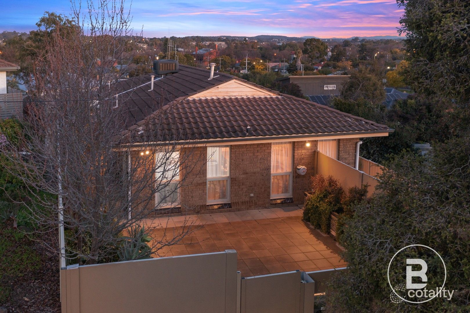 2 Miami Ct, North Bendigo, VIC 3550