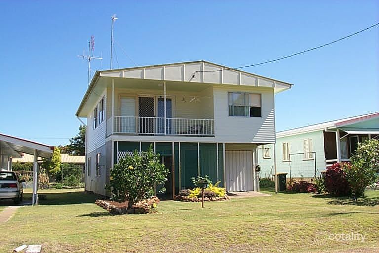 5 Ocean St, Torquay, QLD 4655