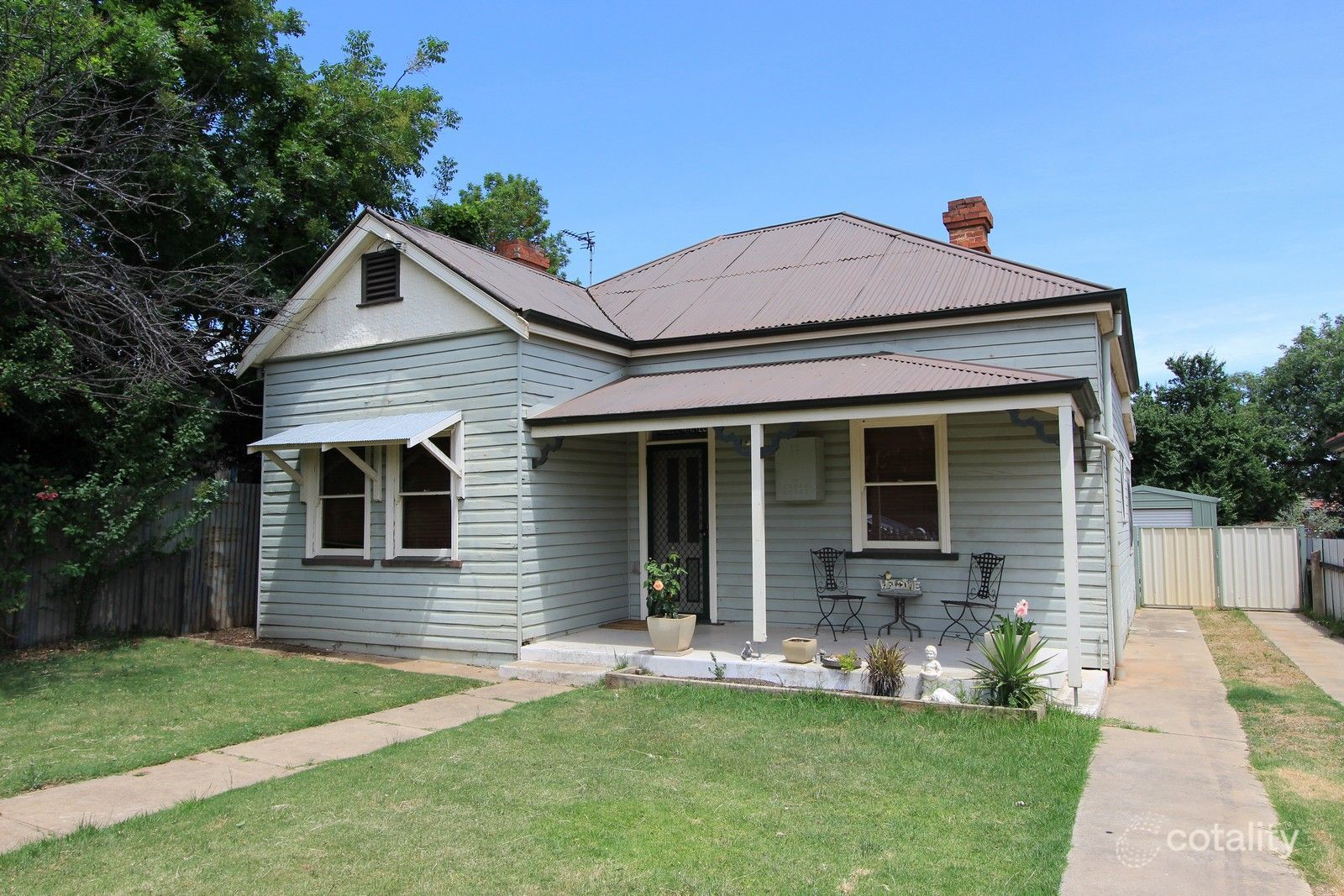 70 Bourke St, Turvey Park, NSW 2650