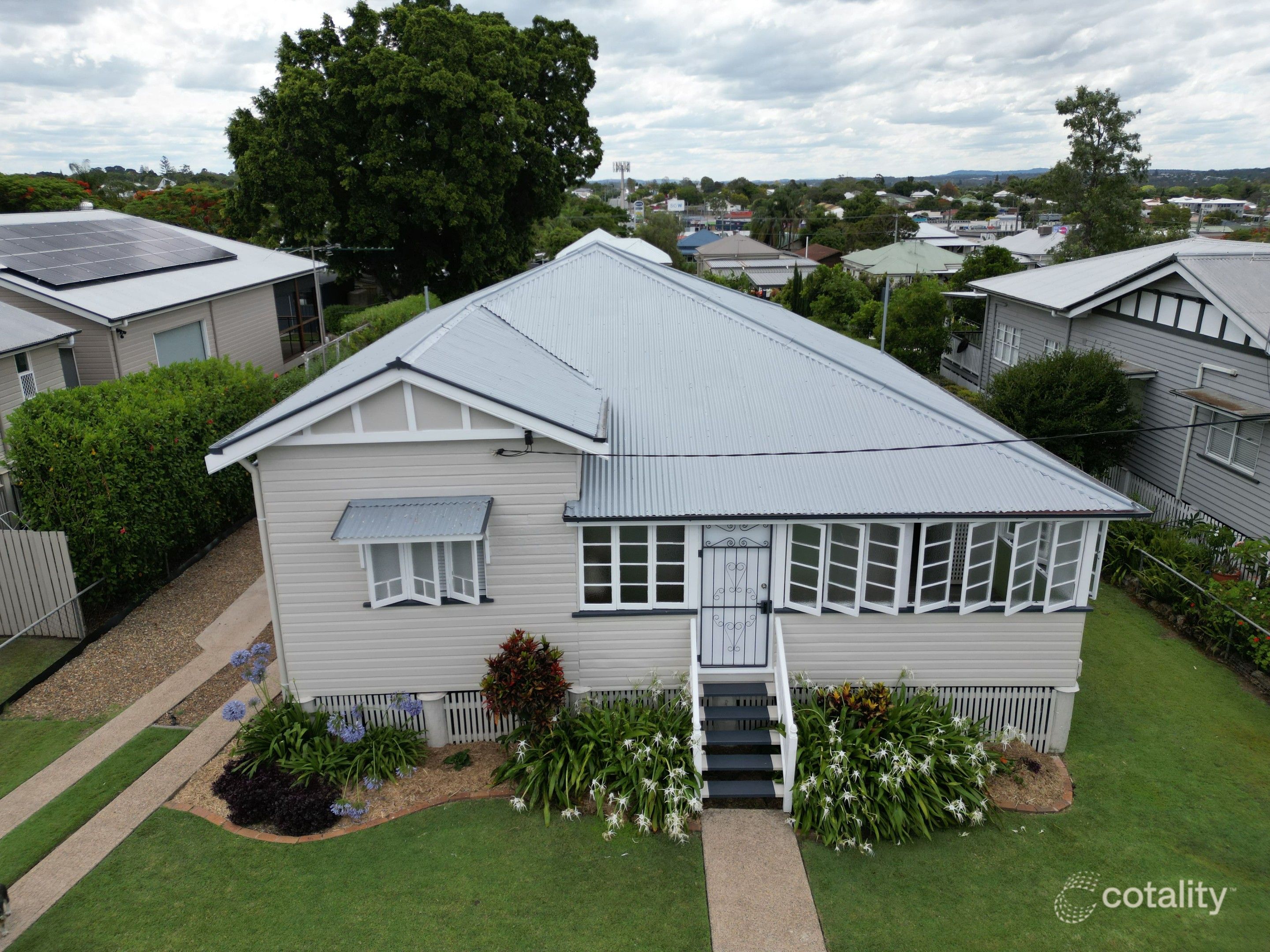 11 Cothill Rd, Booval, QLD 4304
