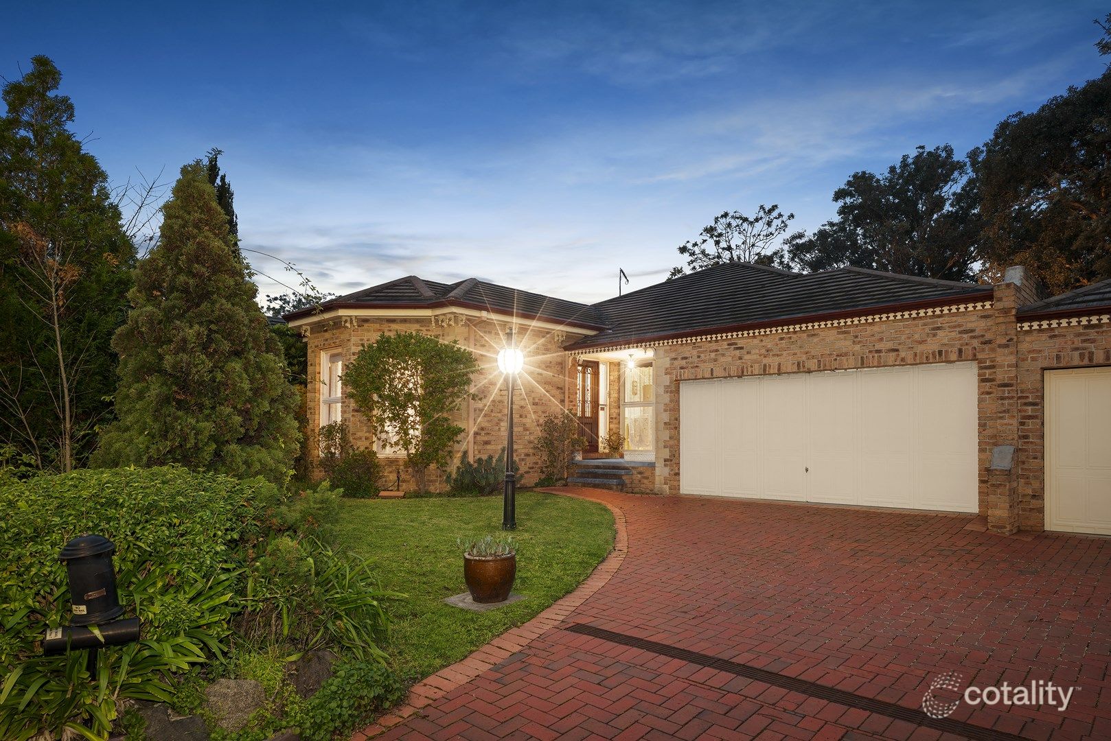 10 Baldwin Ave, Montmorency, VIC 3094