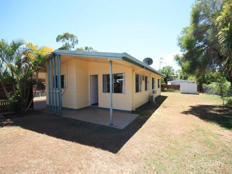 26 Clements St, Moranbah, QLD 4744