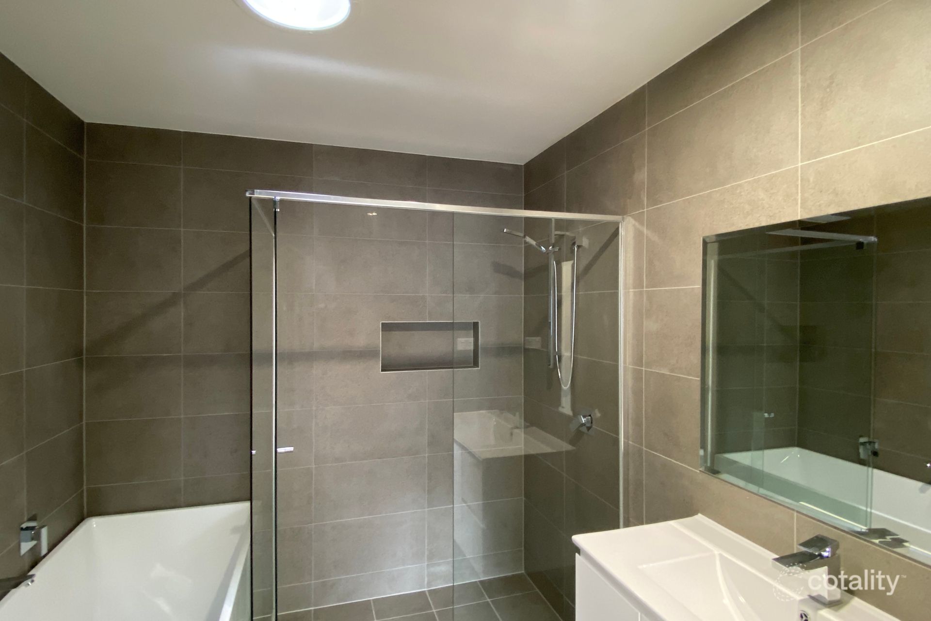 22 Hopwood Gld, Quakers Hill, NSW 2763