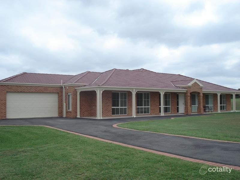 95 Clarence St, Wallalong, NSW 2320