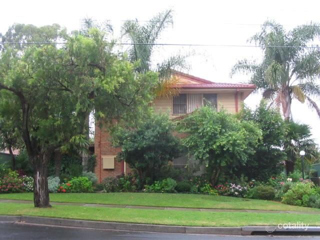 1/4 Bell St, Panania, NSW 2213