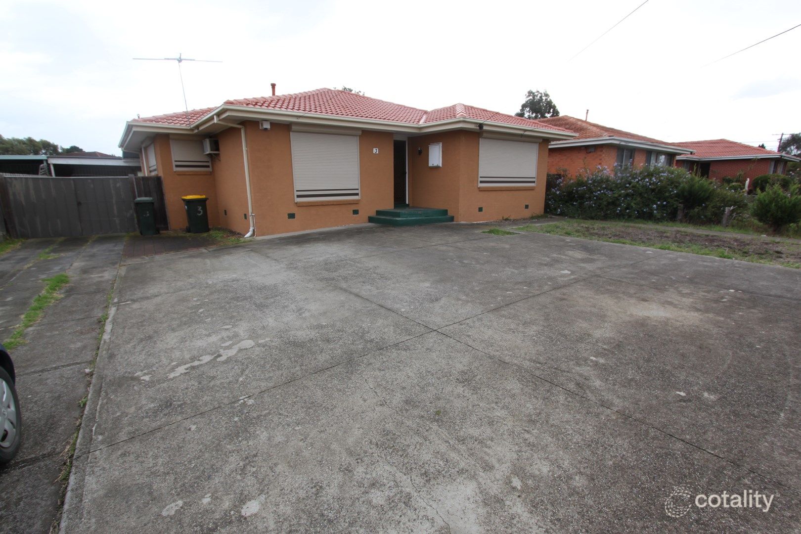 3 Drinkwater Cres, Sunshine West, VIC 3020
