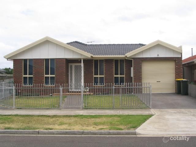 2/25 Aquanita Cres, Keilor Downs, VIC 3038