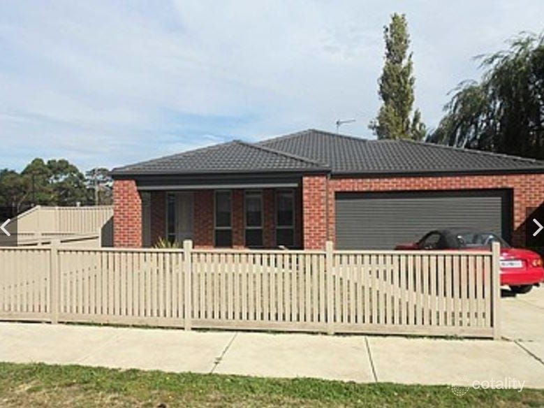 1 Tristan Dr, Sebastopol, VIC 3356