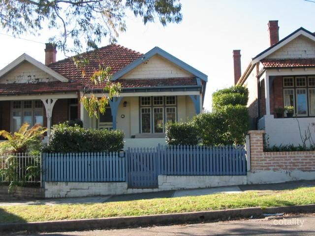 140 Atchison St, Crows Nest, NSW 2065