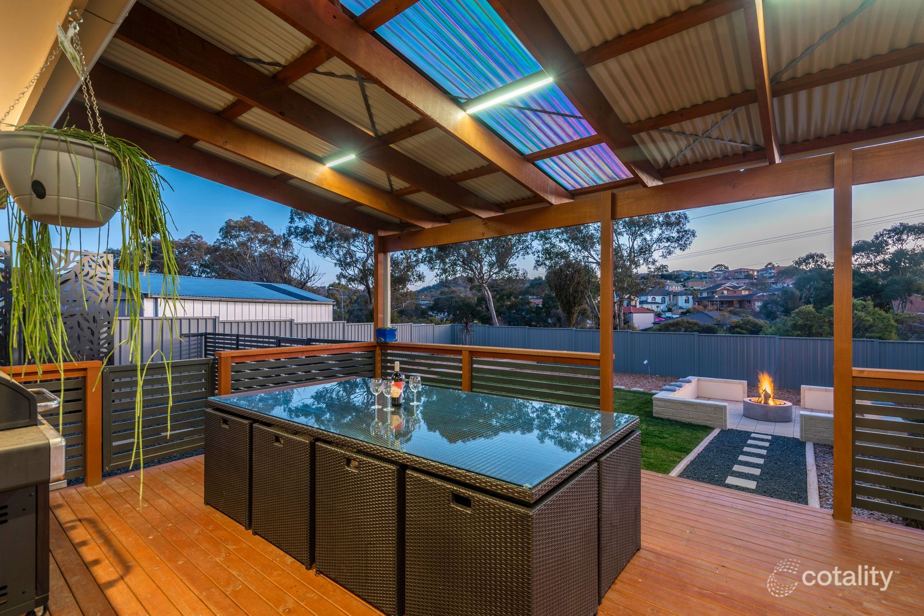 8 Mcinnes Pl, Karabar, NSW 2620