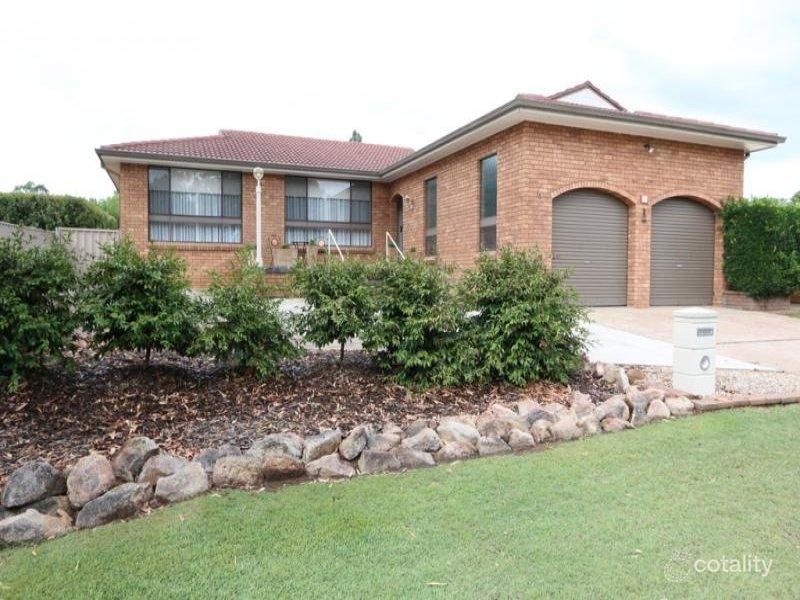 18 De Lisle Cres, Metford, NSW 2323