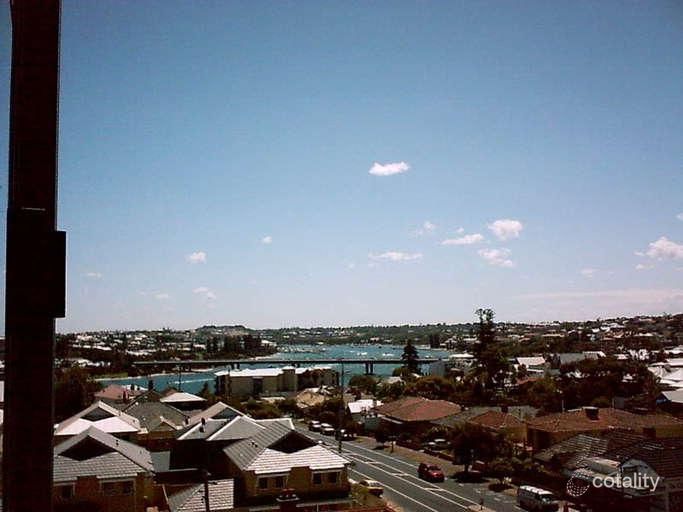 8/31 East St, Fremantle, WA 6160