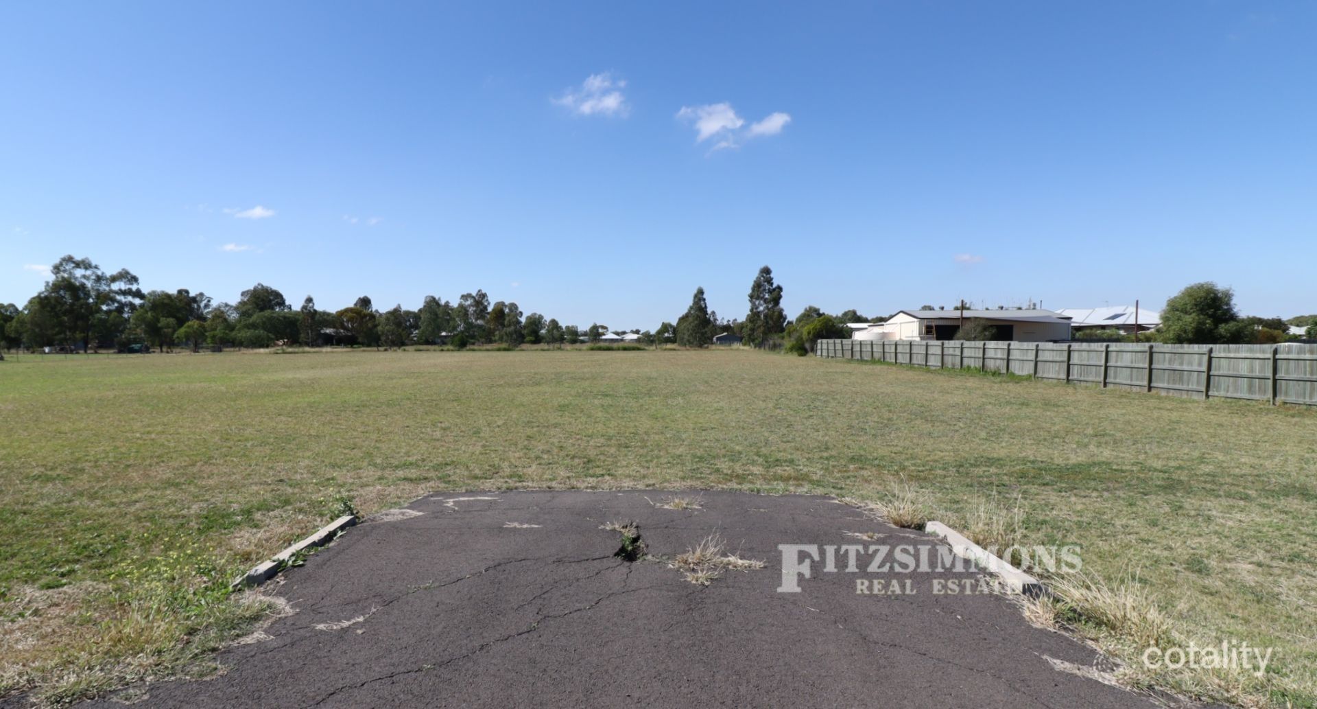 17 Vanessa Dr, Dalby, QLD 4405