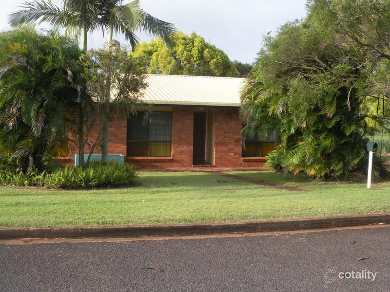 1 Hinkler St, Childers, QLD 4660