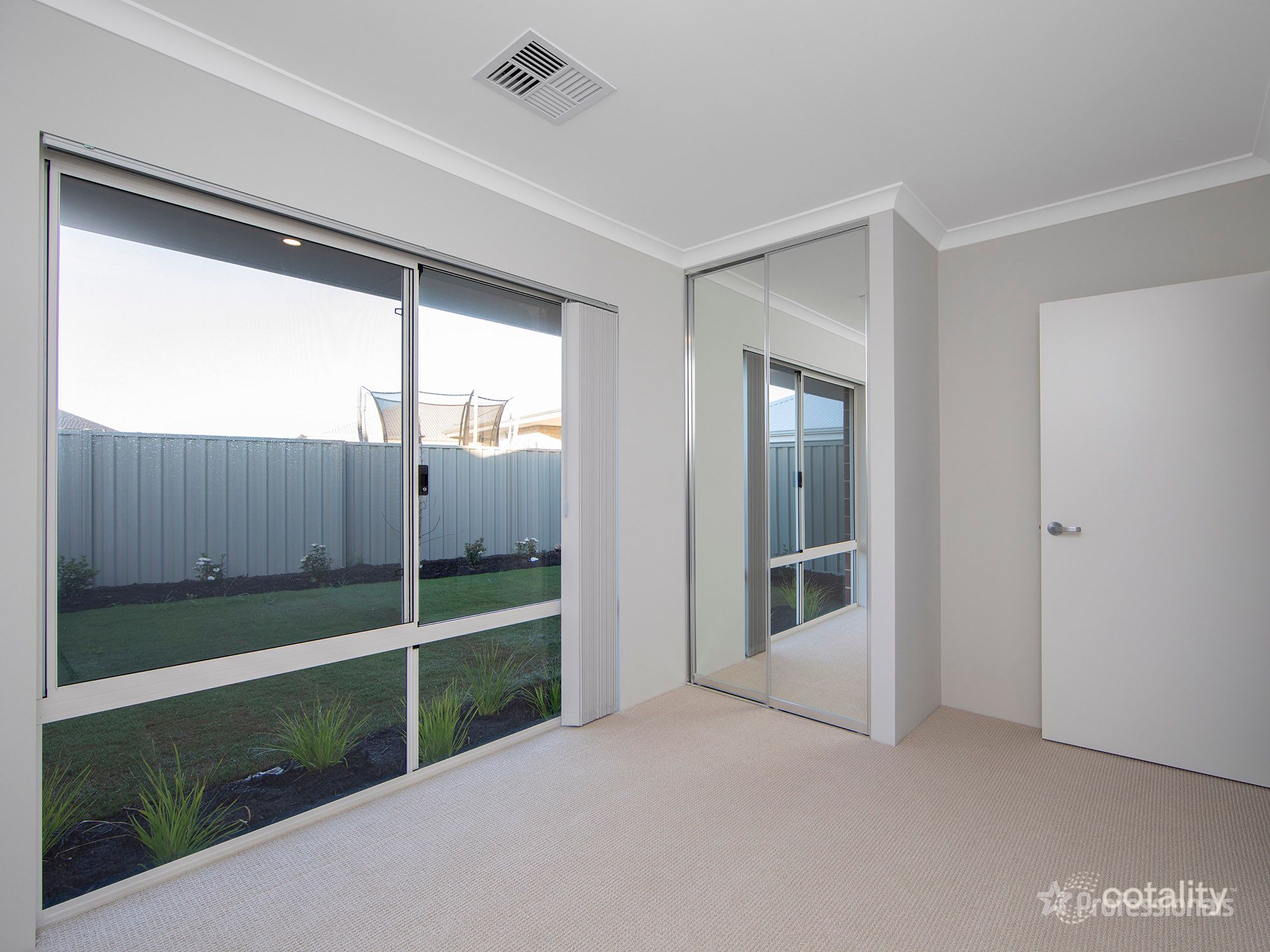 7 Althorpe Gr, Eglinton, WA 6034