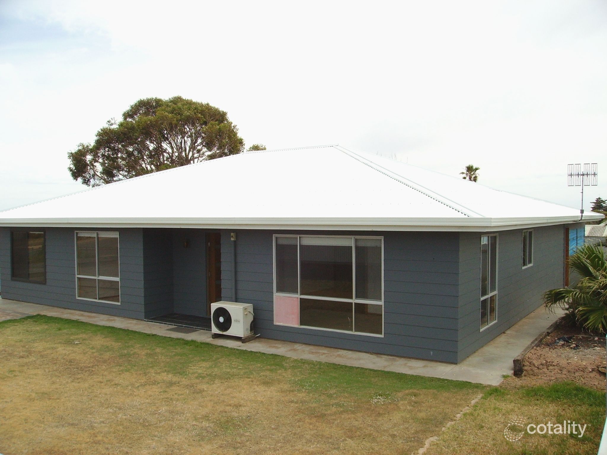 20 O'Loughlin Tce, Port Neill, SA 5604