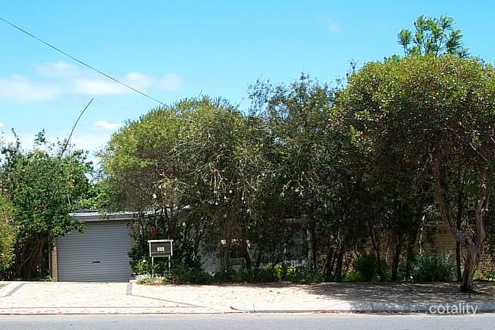 33 Blackdown Way, Karrinyup, WA 6018