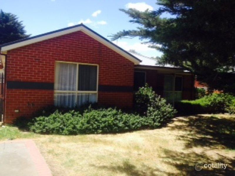 1/16 Morrow Rd, Gisborne, VIC 3437