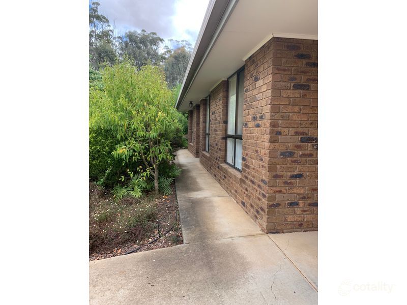 11 Andrews St, Boort, VIC 3537