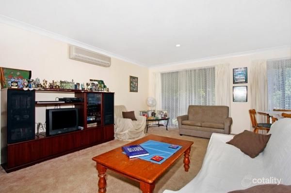 28 St James Ave, Berkeley Vale, NSW 2261