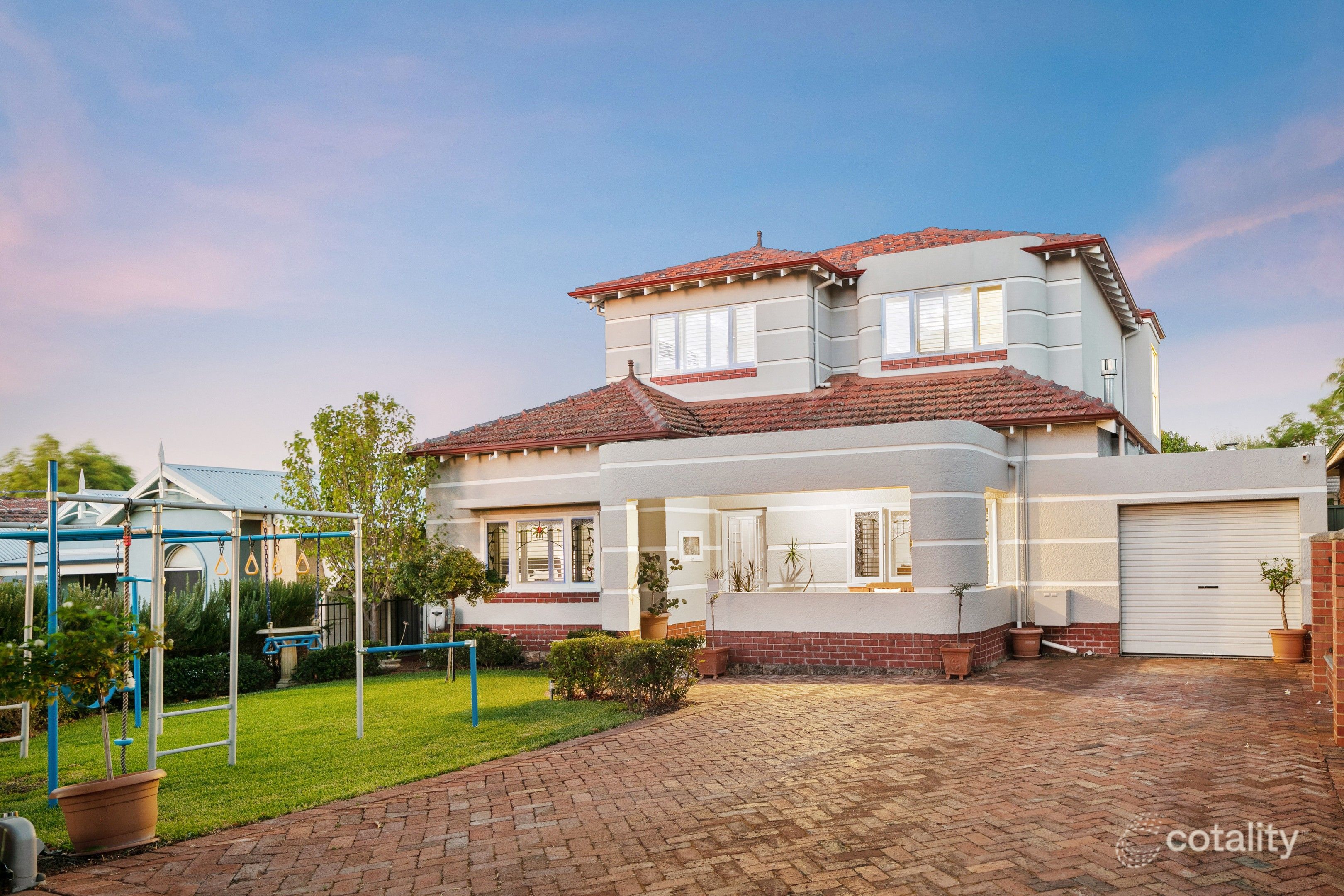 114 Essex St, Wembley, WA 6014