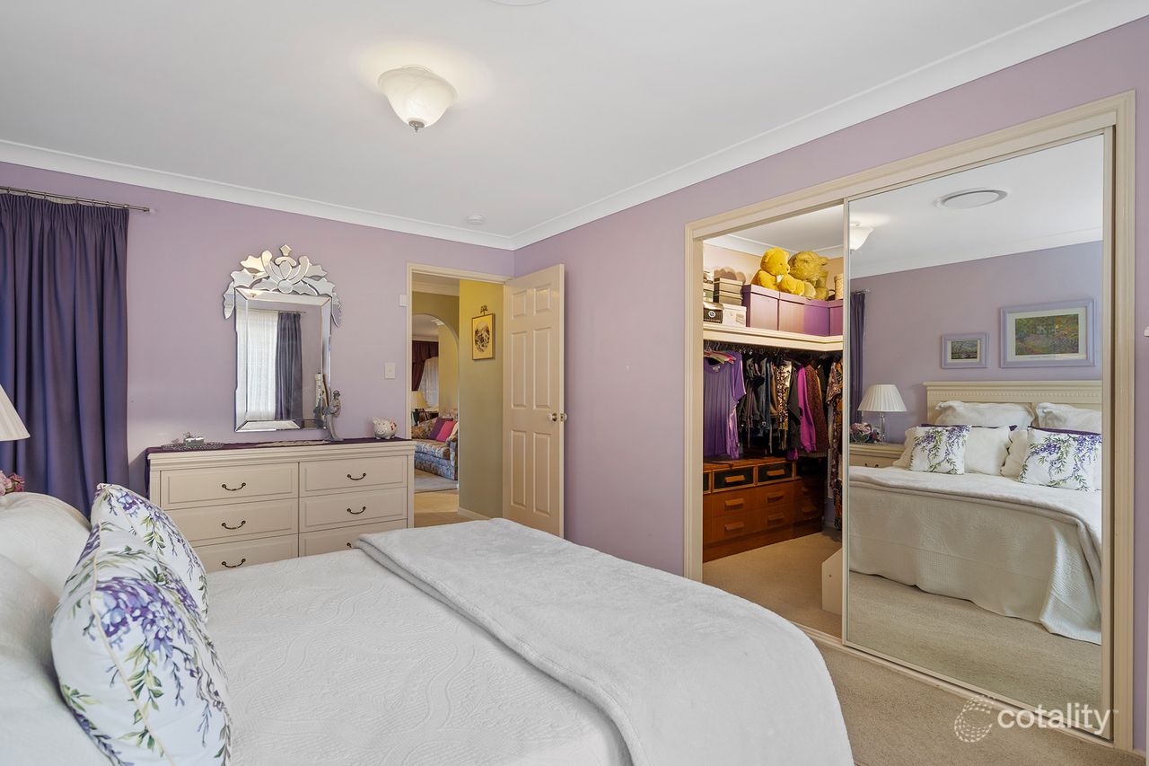 4 Gragin Pl, Parkinson, QLD 4115