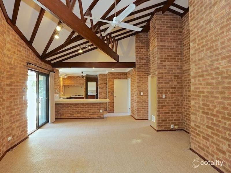 5a Burtonia Cl, Duncraig, WA 6023