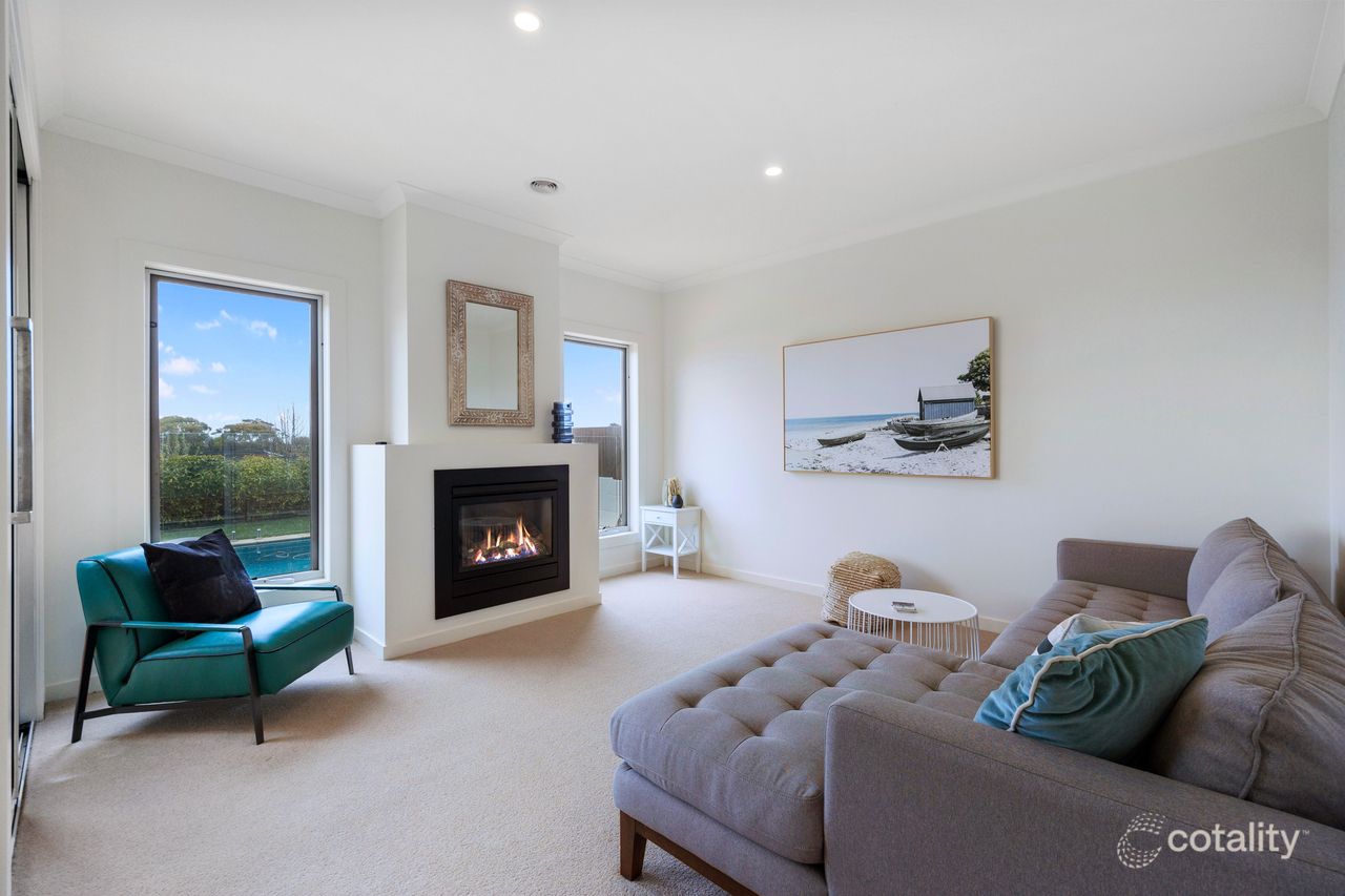 9 Radiata Pl, Inverloch, VIC 3996