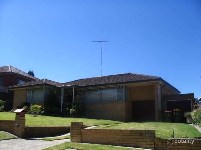 13 Enid Ave, Roselands, NSW 2196