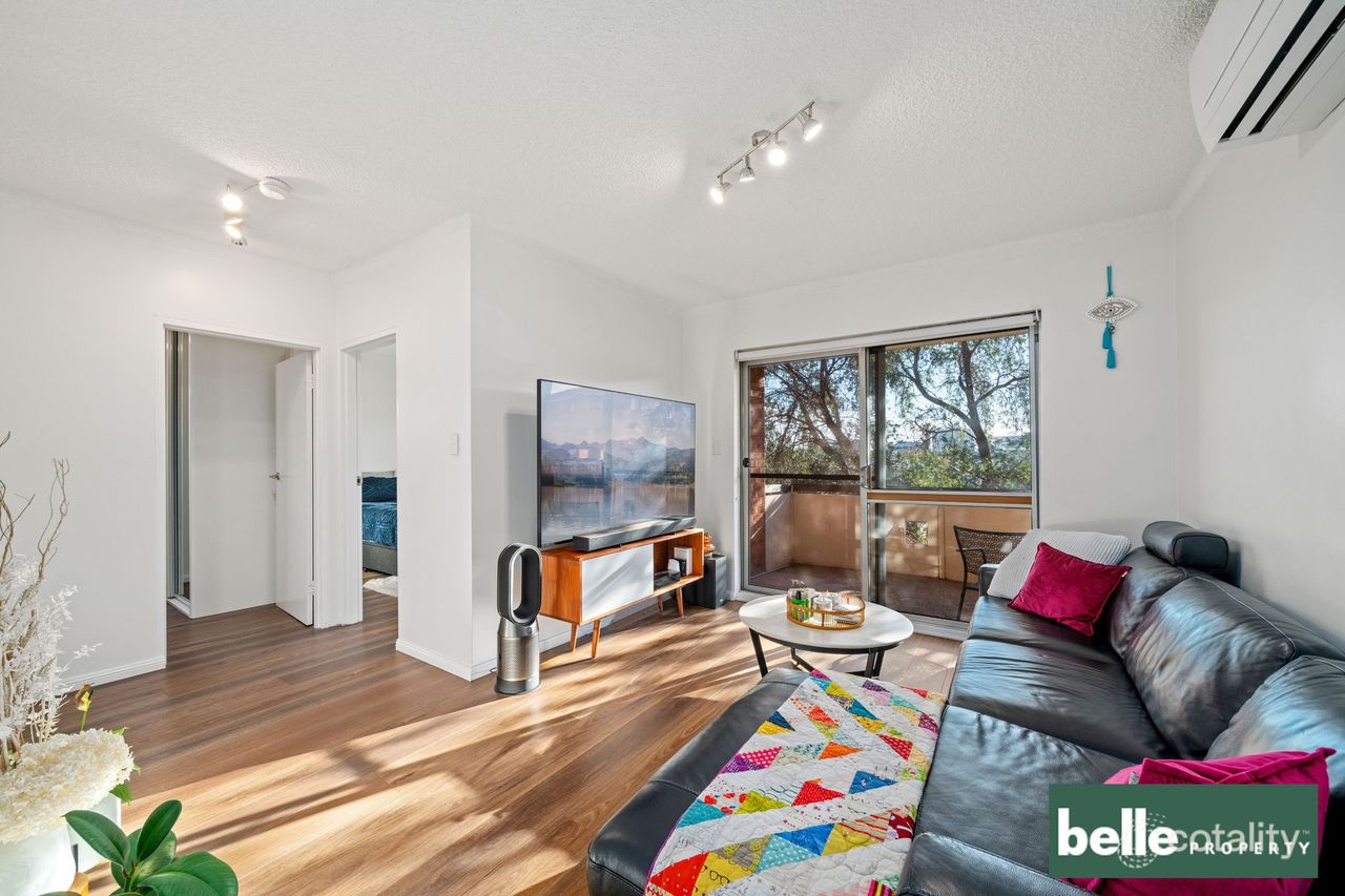 4/2a Carlyle St, Enfield, NSW 2136