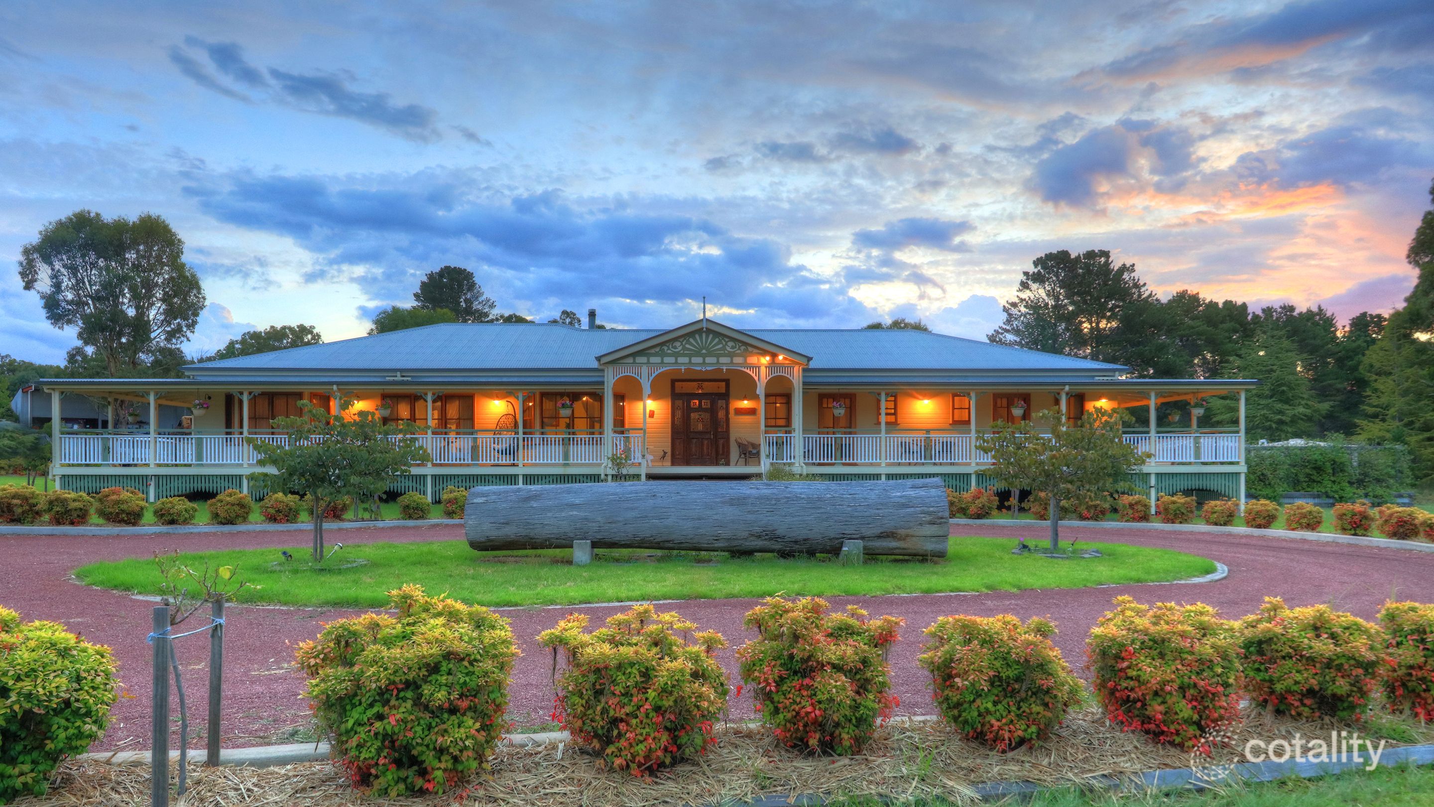 33 Sugarloaf Rd, Stanthorpe, QLD 4380