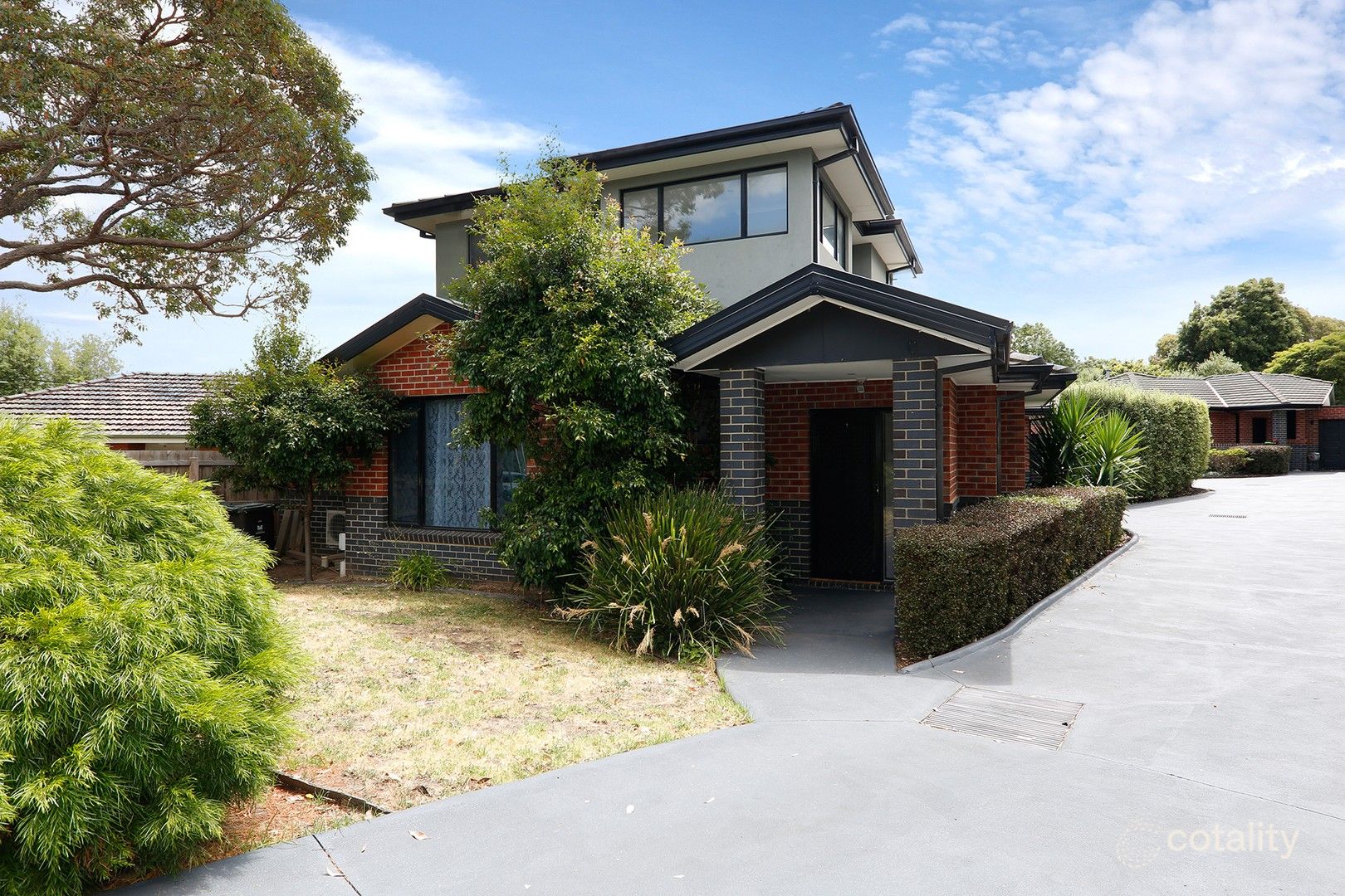 1/2 Salisbury Ct, Glen Waverley, VIC 3150
