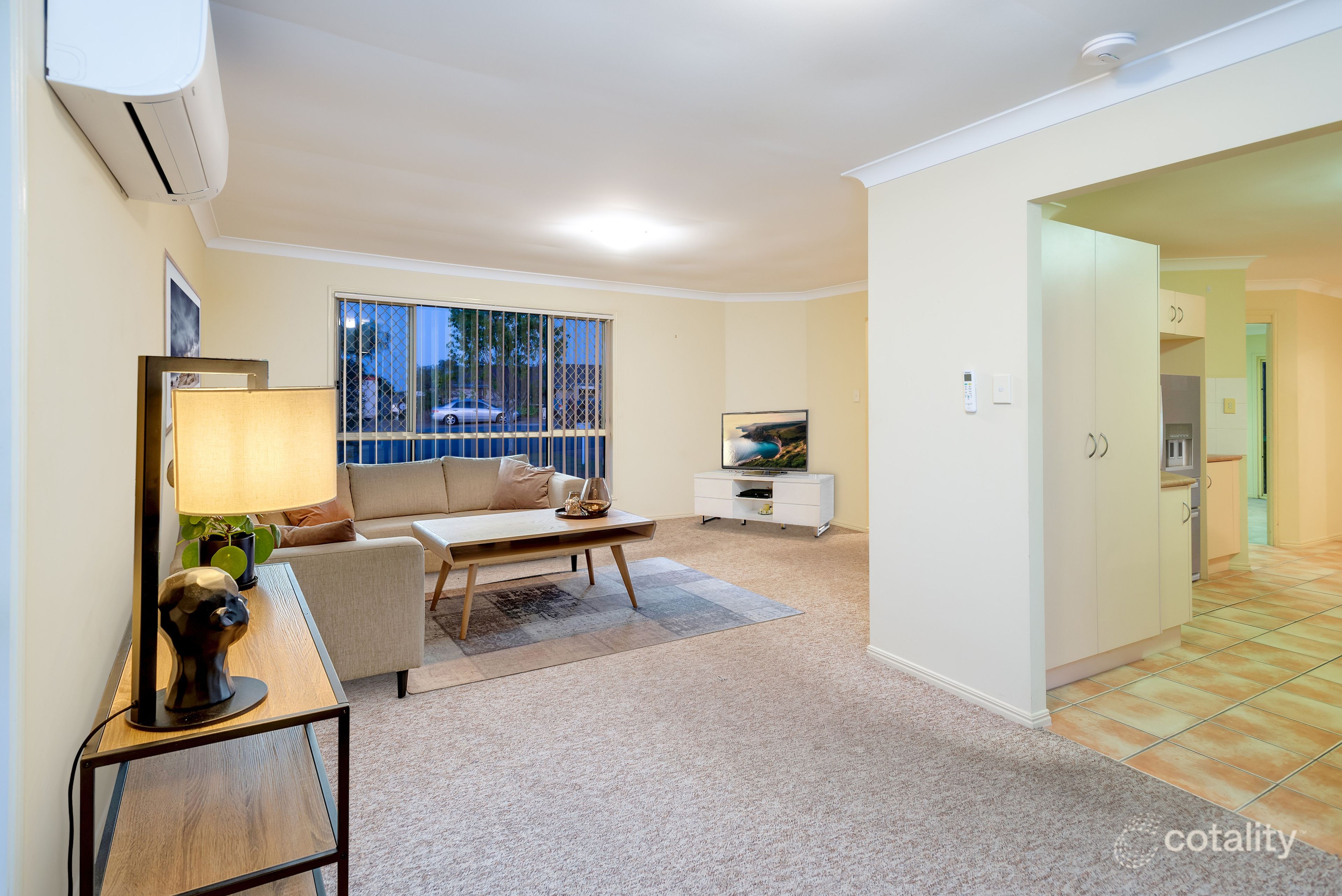 9 Kanton Pl, Pacific Pines, QLD 4211