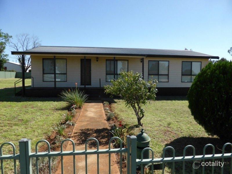 3 King St, Yeoval, NSW 2868