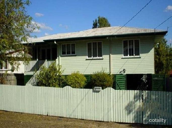30 Maenporth St, Leichhardt, QLD 4305