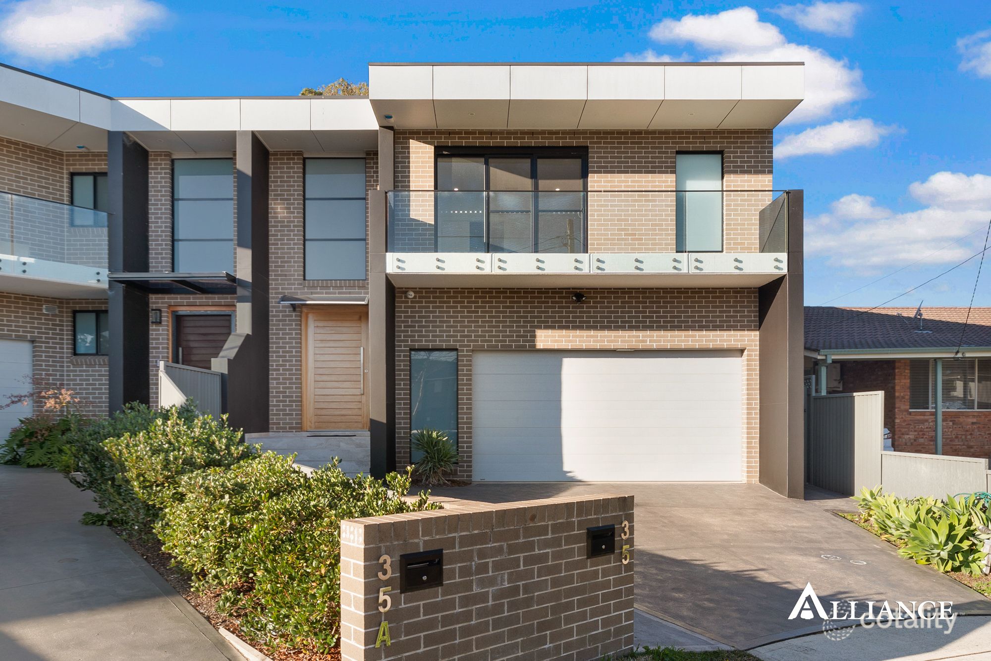 35 Garnsey Ave, Panania, NSW 2213
