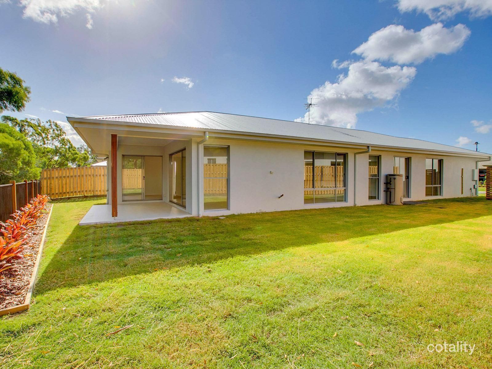 12 Mapleton Cres, Capalaba, QLD 4157
