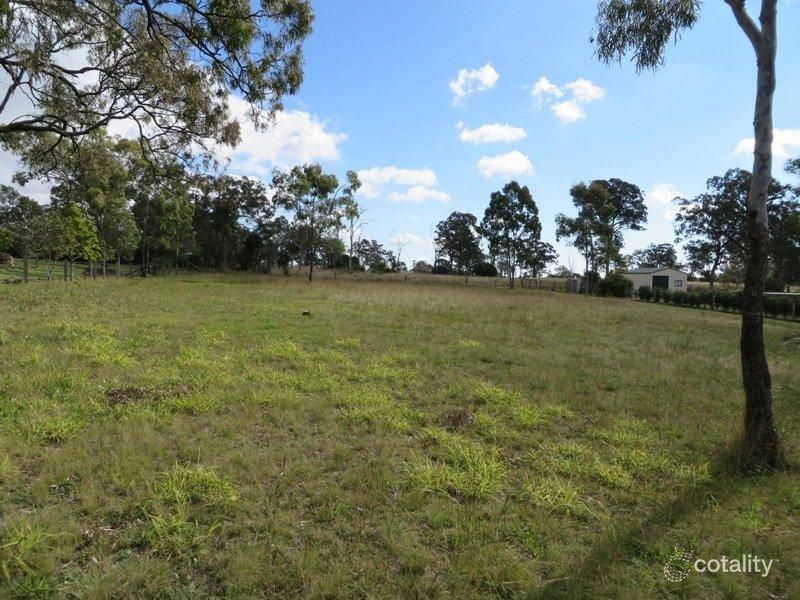 7 Highview St, Meringandan West, QLD 4352