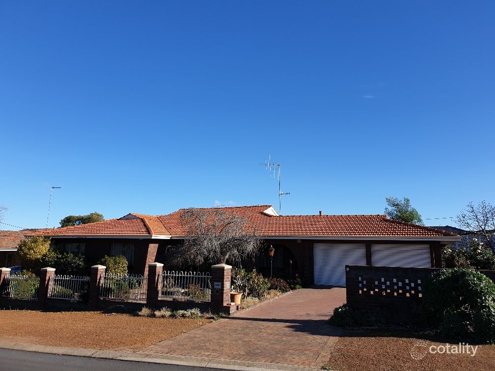 35 Braeside Rd, Katanning, WA 6317
