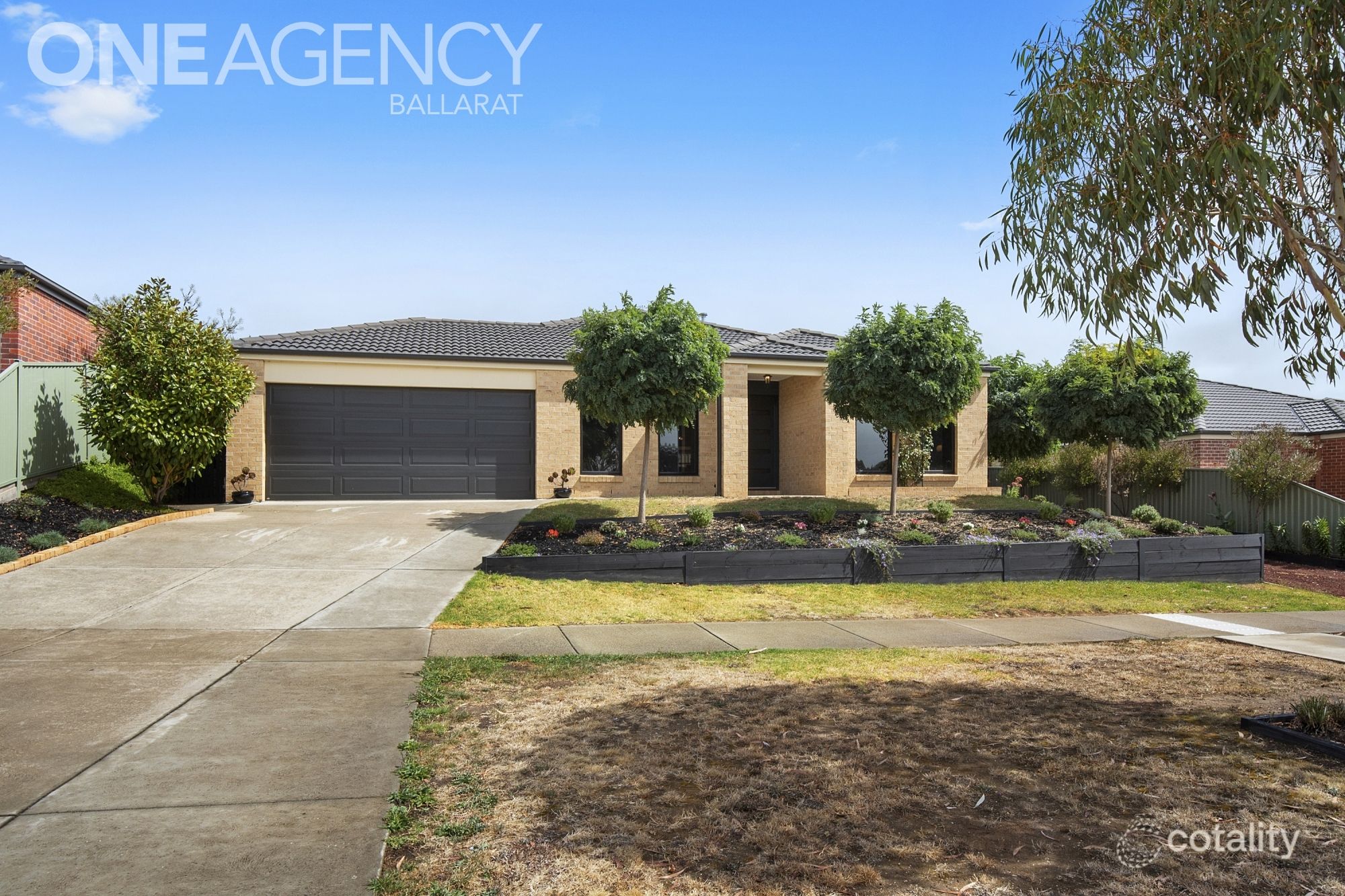 64 Waterford Dr, Miners Rest, VIC 3352