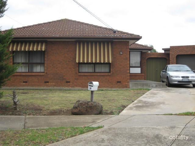 16 Maynard Pl, Kings Park, VIC 3021