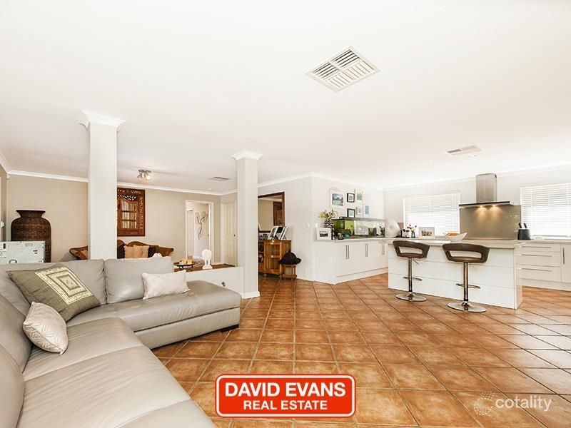 4 Sofitel Lane, Currambine, WA 6028