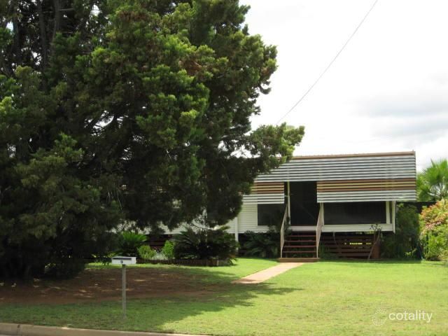 9 Lawrence St, Moranbah, QLD 4744