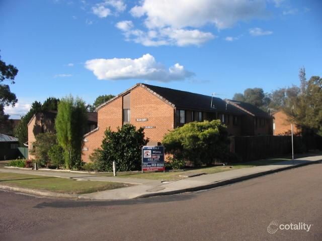 2/8 Warner Ave, Wyong, NSW 2259