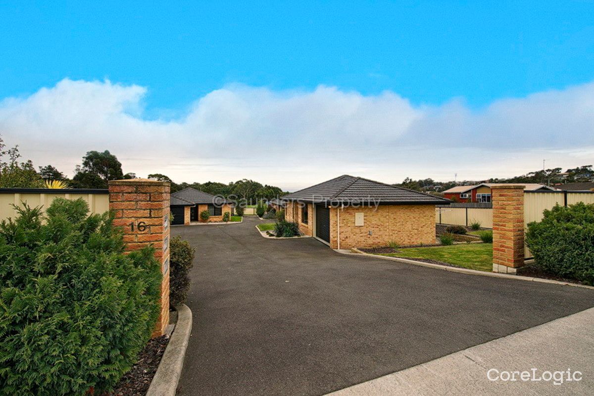 2/16 Lapthorne Cl, Don, TAS 7310